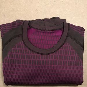 Lululemon workout tee.  Size small